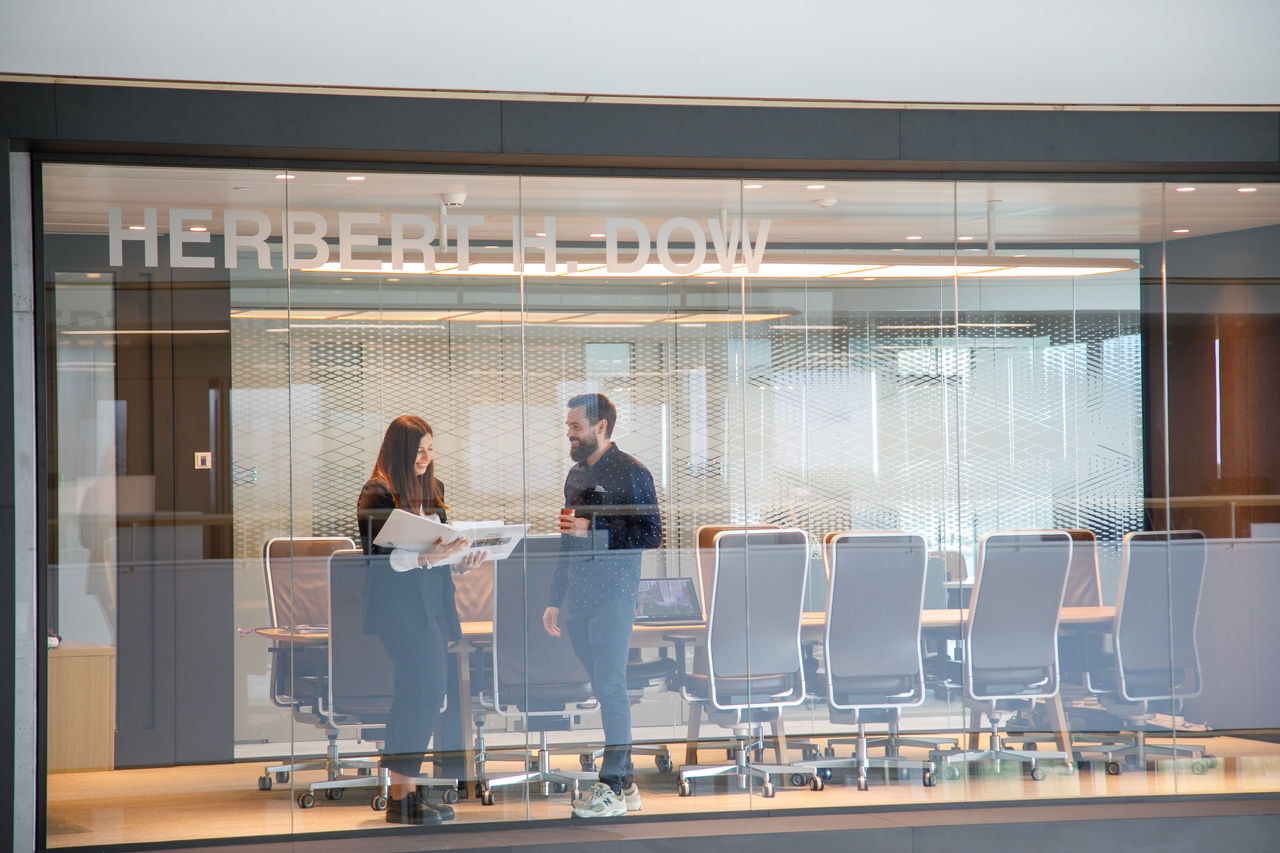 Picture of meeting room